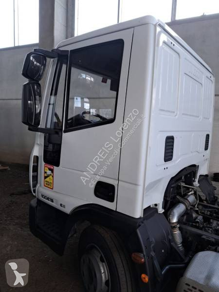 عربة نفعية Iveco