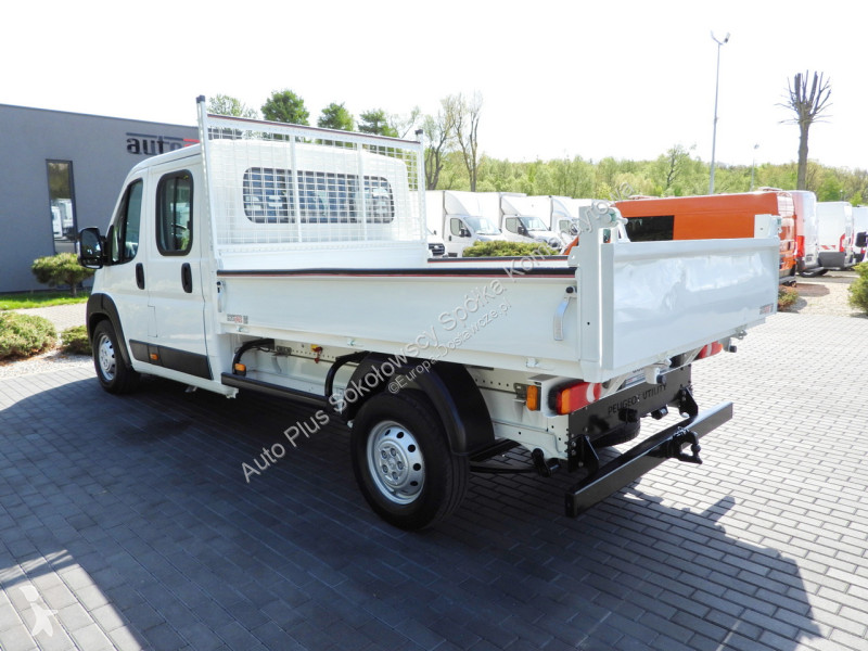 Samochód dostawczy Peugeot  BOXER