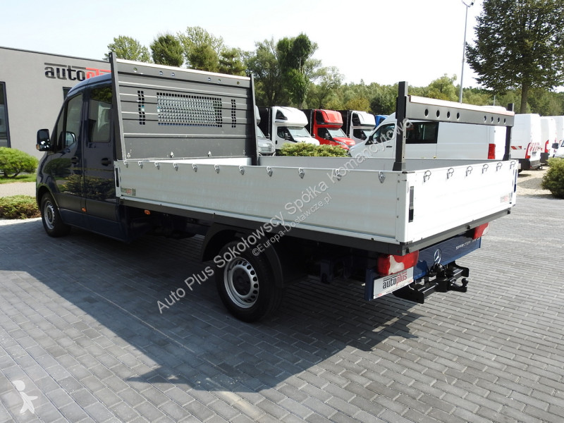 Samochód dostawczy Mercedes 316