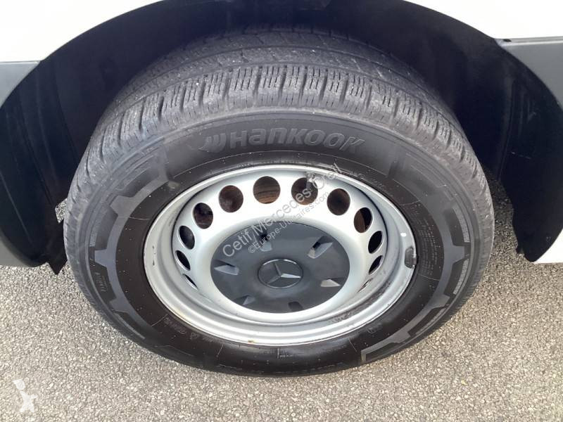 عربة نفعية Mercedes