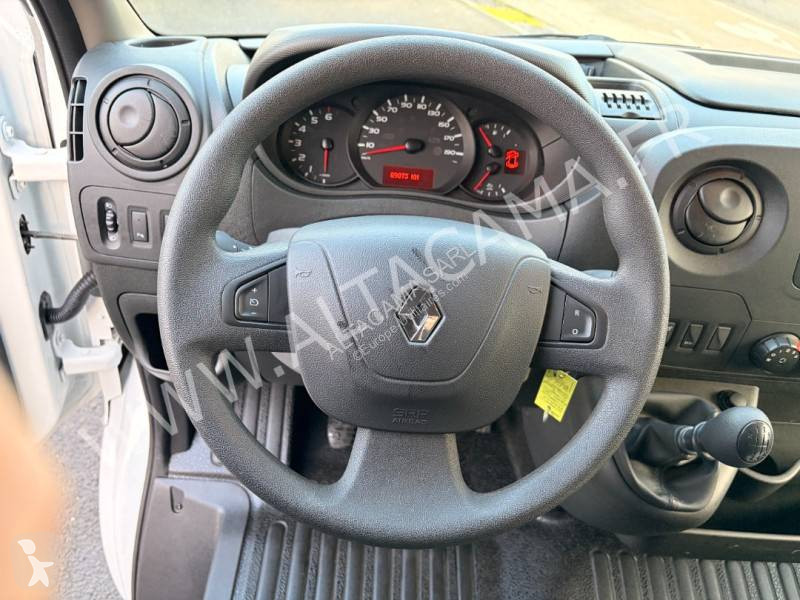Samochód dostawczy Renault