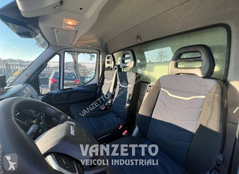 Furgoneta Iveco