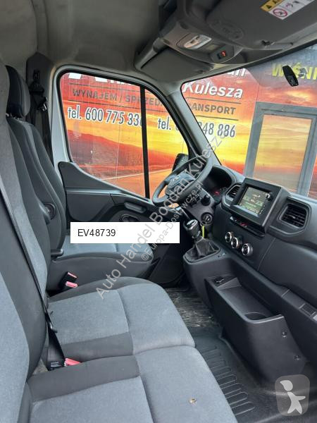 Furgoneta Nissan
