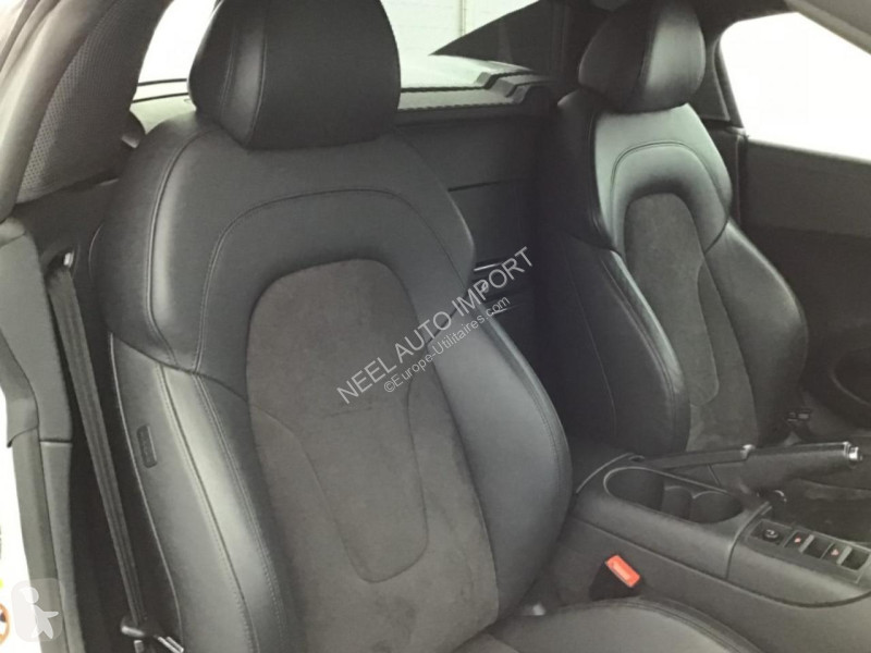 عربة نفعية Audi R8 Spyder 5.2 V10 FSI 525CH...