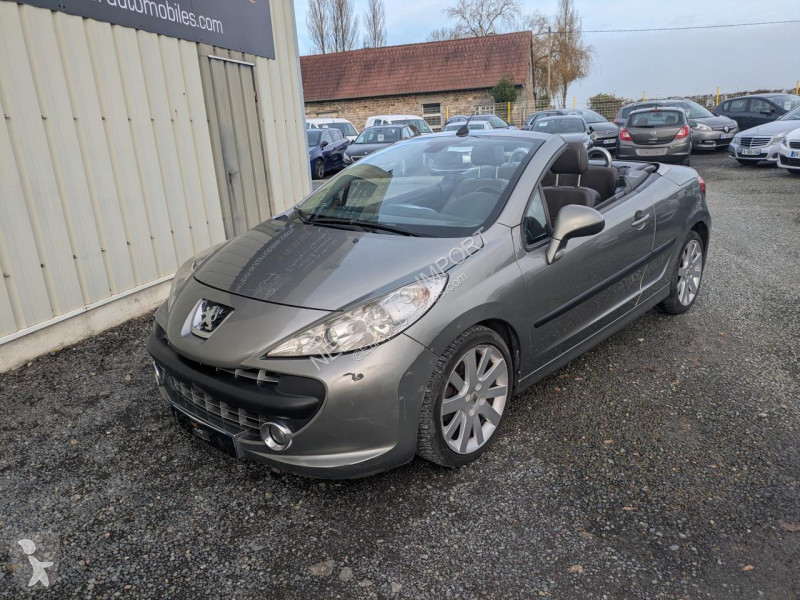Véhicule utilitaire Peugeot 207 CC 1.6 HDI...