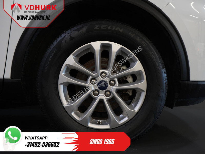 Nyttofordon Ford 2.5 PHEV 225 pk Titanium...
