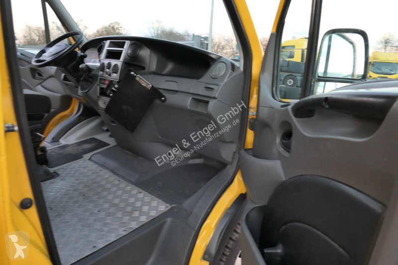 Samochód dostawczy Iveco Daily 35 S11 C30C...