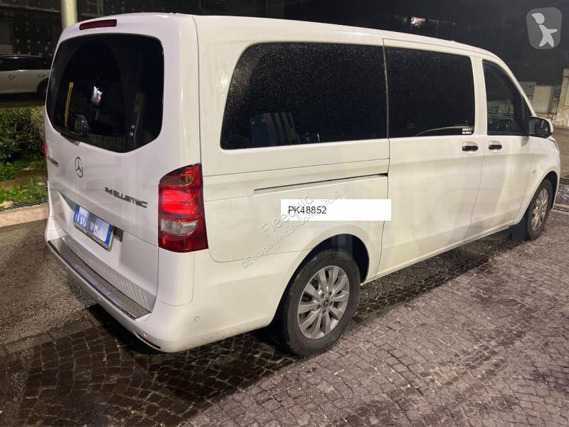 Furgoneta Mercedes