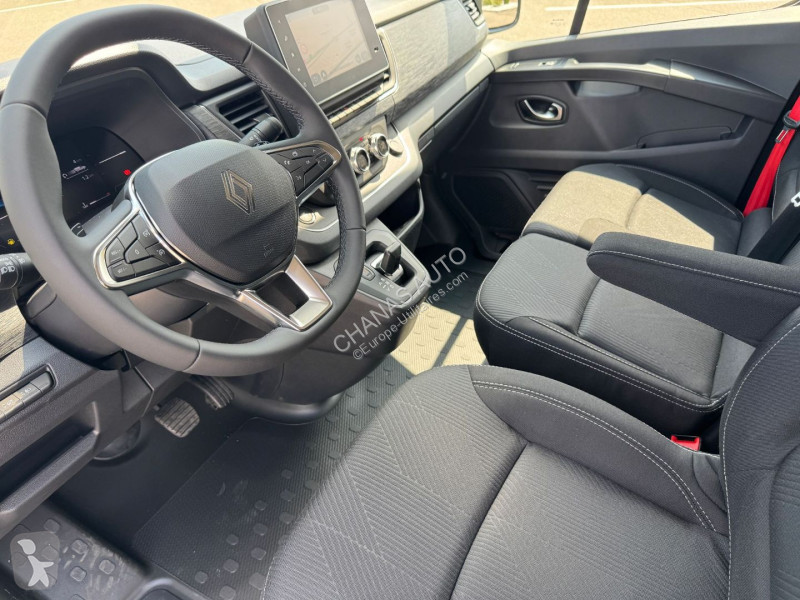 Furgoneta Renault L1H1 3T BLUE DCI 170 BVA9...