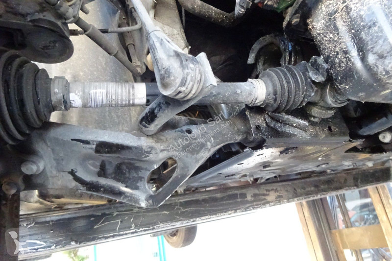 عربة نفعية Peugeot STE 1,5 HDI 100