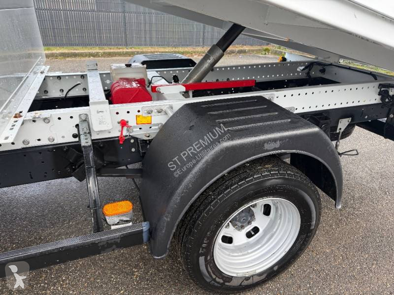 Iveco  van