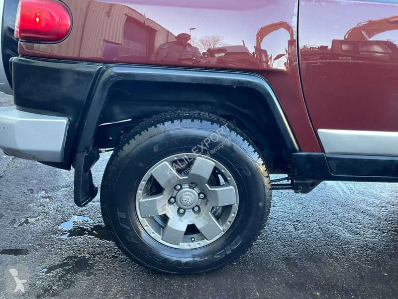 عربة نفعية Toyota 4.0 V6 Airconditioning 4x4...