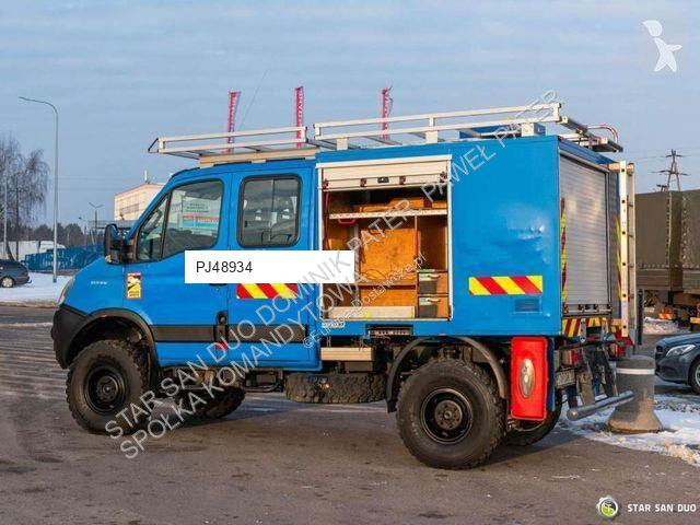 Furgoneta Iveco DAILY 55S18DW 4x4 Doka