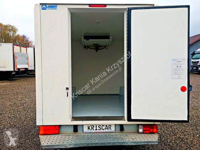 عربة نفعية Peugeot Refrigerated 130KM 2 Power