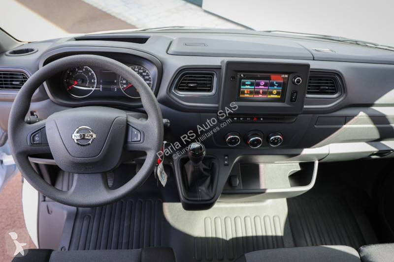 Furgoneta Nissan