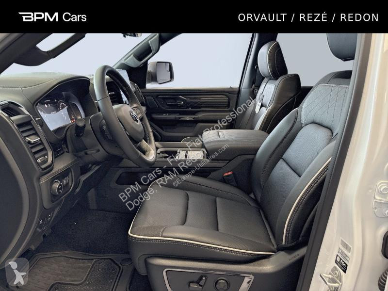 Samochód dostawczy Dodge RAM 1500 CREW CAB 4X4