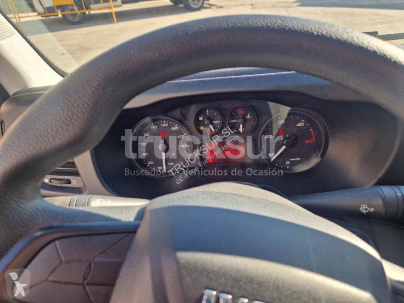 Furgoneta Iveco  DAILY 35S16 12M3