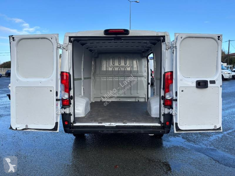 عربة نفعية Opel