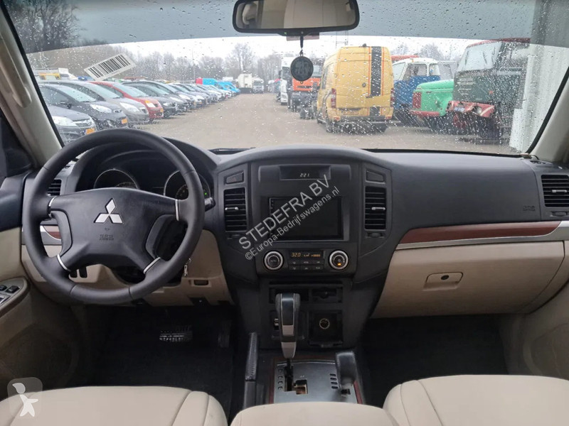 Furgoneta Mitsubishi GLS 3.5 - V6 , 4x4 , 7...