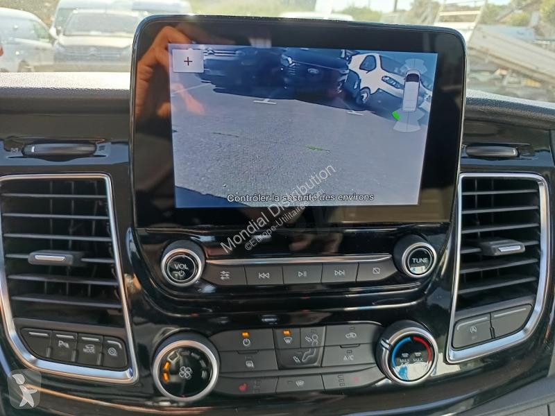 عربة نفعية Ford custom approfondie limited