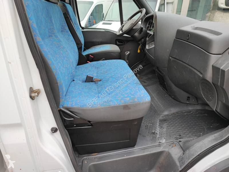 عربة نفعية Iveco