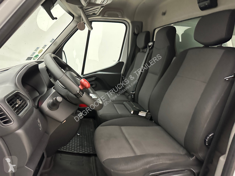عربة نفعية Renault Frigo