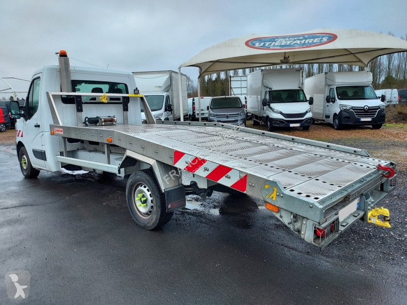 عربة نفعية Renault MASTER III PLATEAU FIXE...