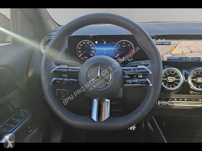 Mercedes GLA 180 d 116ch AMG Line 8G-DCT...