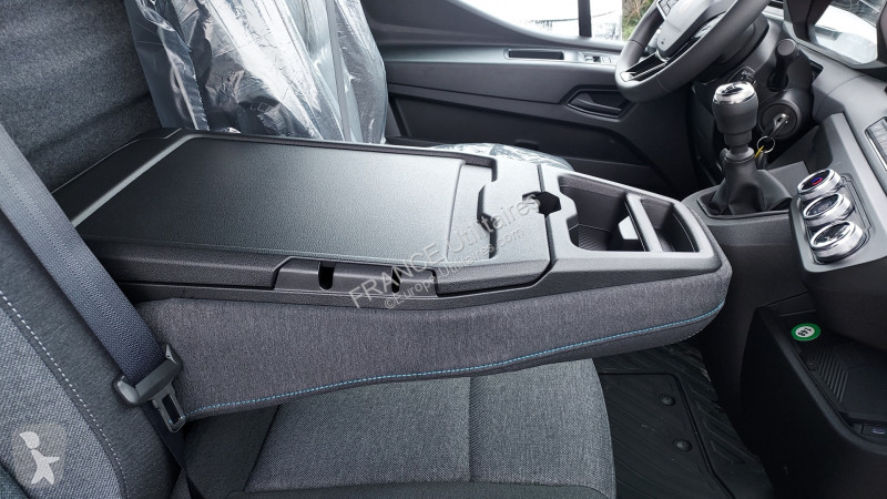 Véhicule utilitaire Renault MASTER IV FG GRIS...