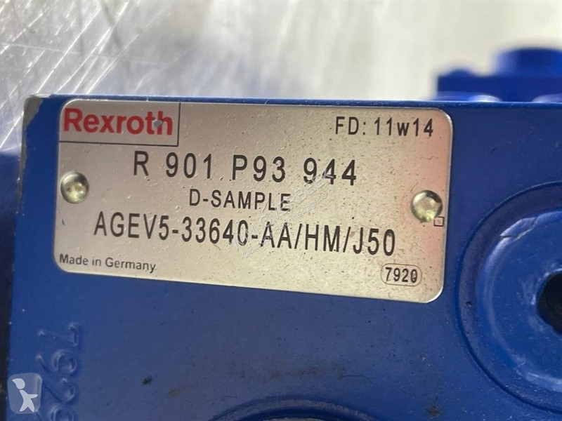 Véhicule utilitaire  AGEV5-33640-AA/HM/J50 -...