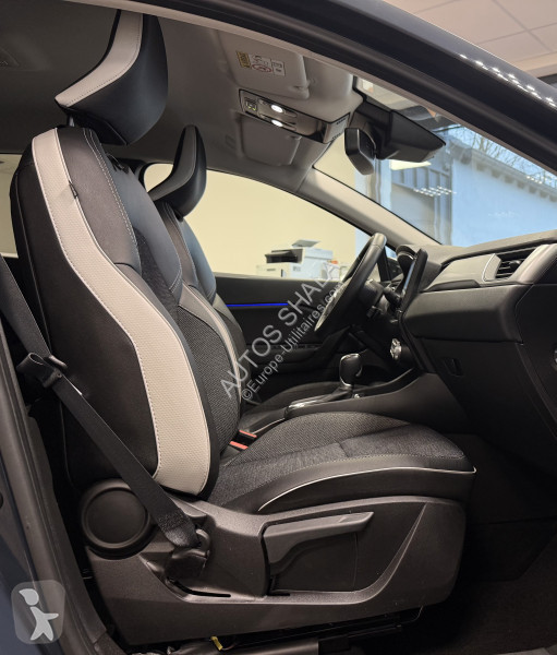 Furgoneta Renault CAPTUR II 1.6 E-TECH HYBRIDE...