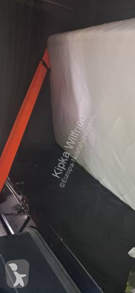 Samochód dostawczy Mercedes