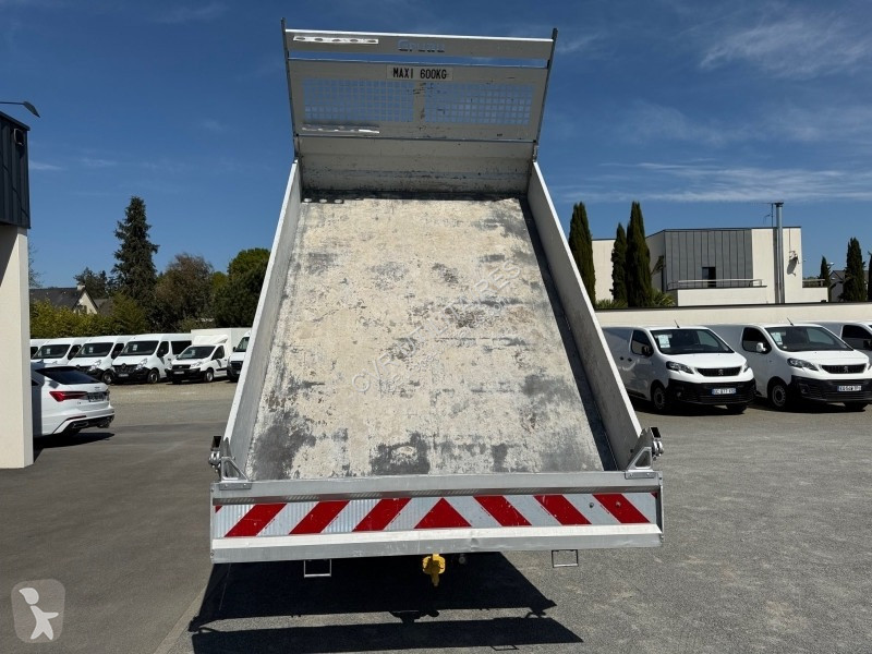 عربة نفعية Renault MASTER III BENNE R3500RJ L3...
