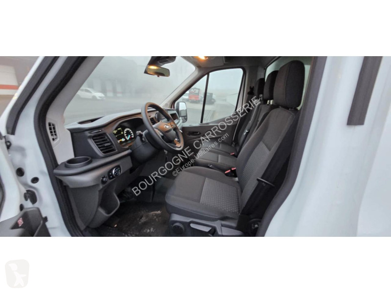 Véhicule utilitaire Ford TRANSIT 350 L4 2.0...