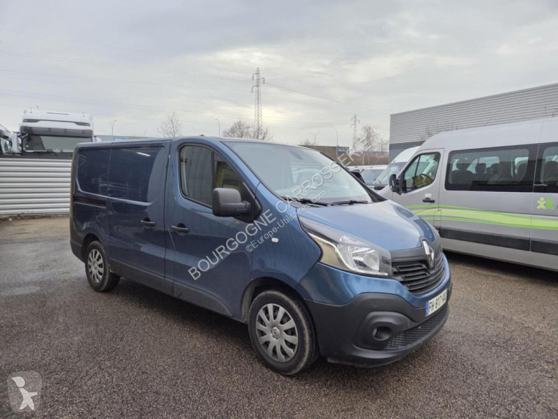 Véhicule utilitaire Renault TRAFIC L1H1 1000 Kg...