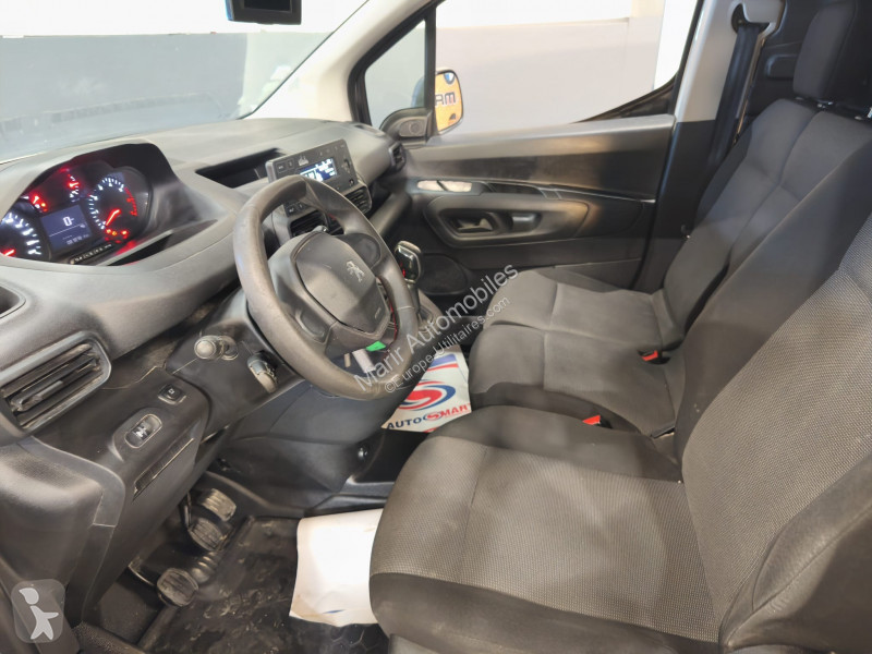 Véhicule utilitaire Peugeot PARTNER