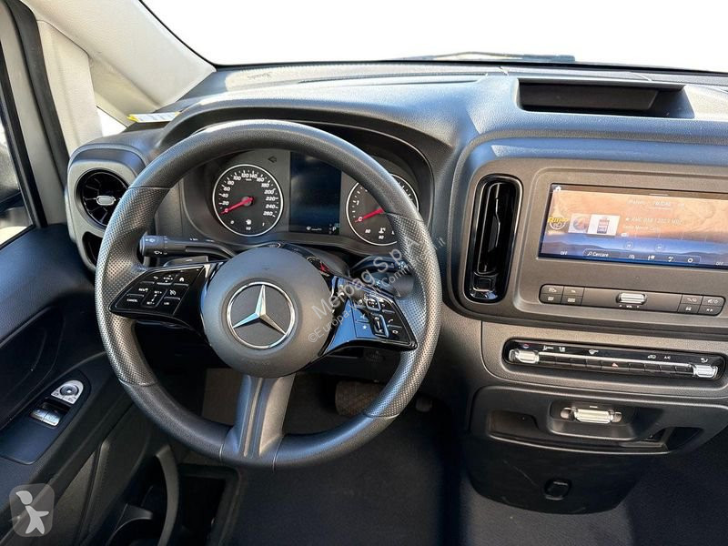 Furgoneta Mercedes 114 Furgone Compact