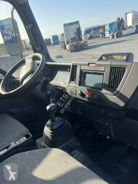 Isuzu  Transporter