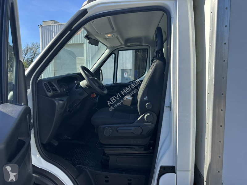 Nyttofordon Iveco 35C16H 3L HAYON SORENSEN...