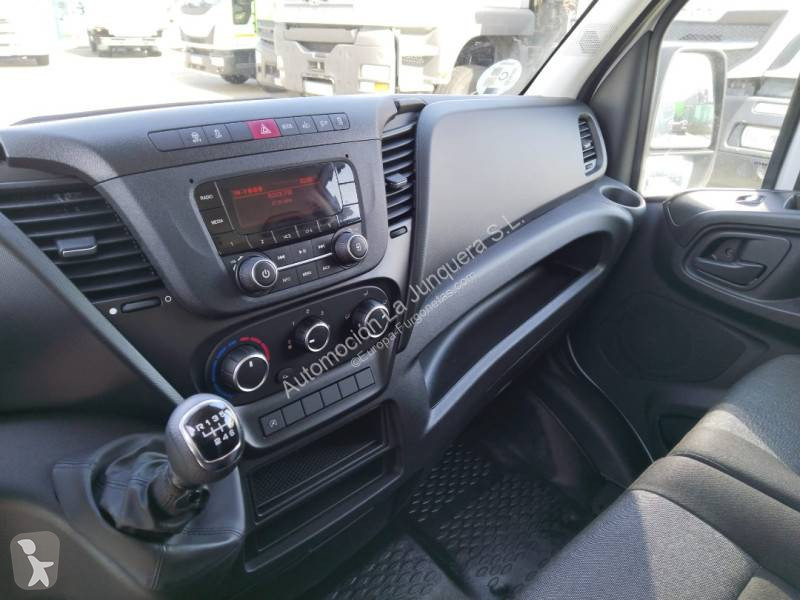 عربة نفعية Iveco