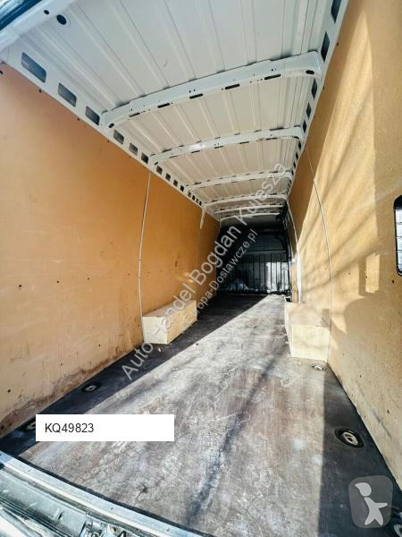 Samochód dostawczy Iveco 35C14