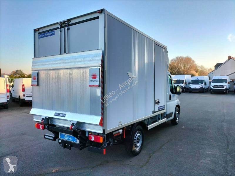 Samochód dostawczy Fiat