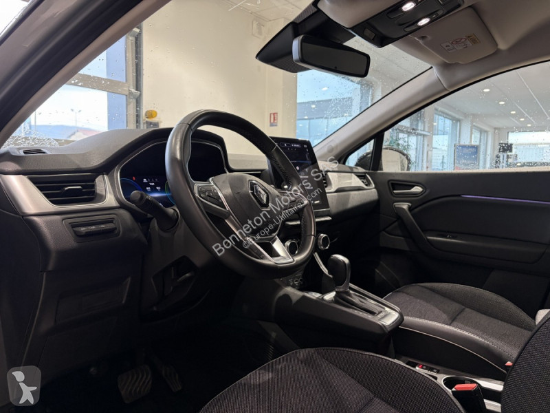 Samochód dostawczy Renault (2) techno E-Tech...