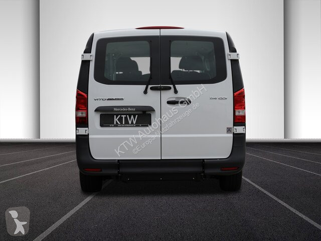 عربة نفعية Mercedes Vito 114...