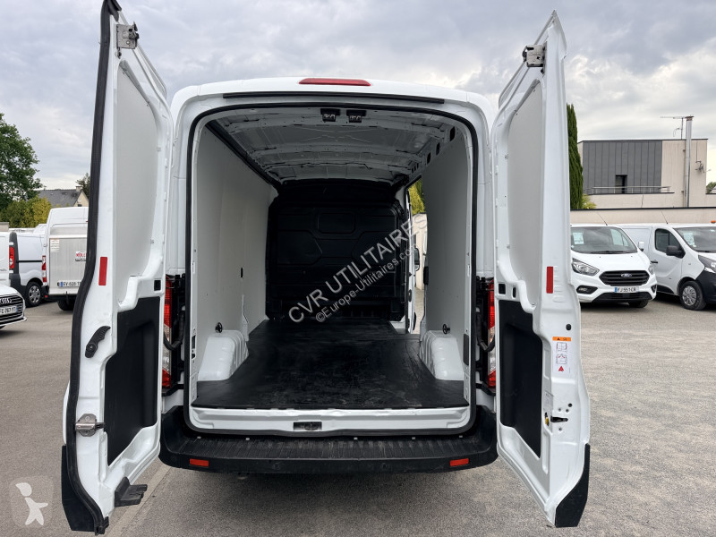 عربة نفعية Ford TRANSIT 2T FG P350 L3H2 2.0...