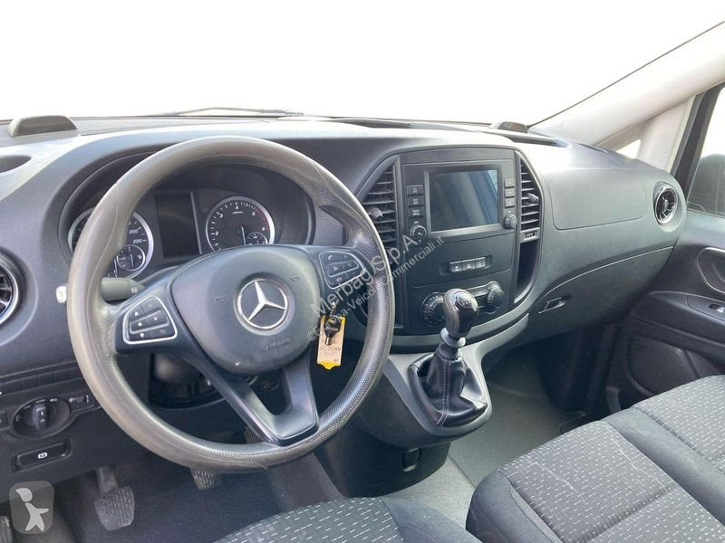 Samochód dostawczy Mercedes 116 F Long