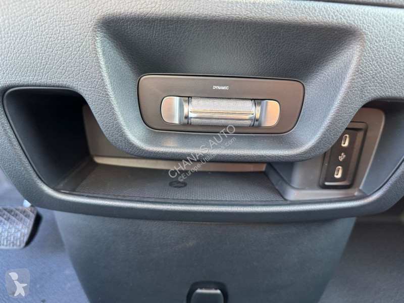 عربة نفعية Mercedes SELECT 9G-TRONIC