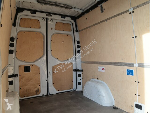Furgoneta Mercedes eSprinter 312 Kasten...
