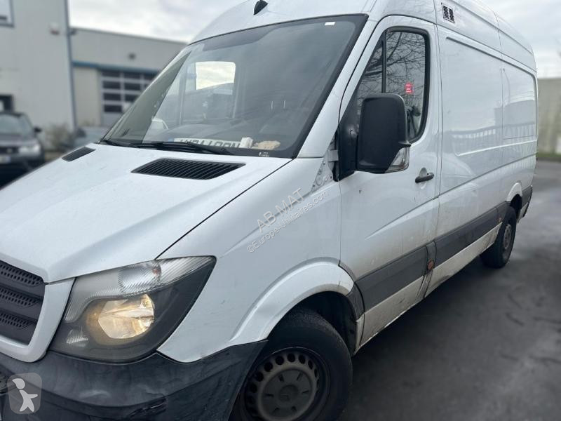Mercedes 216 CDI Transporter