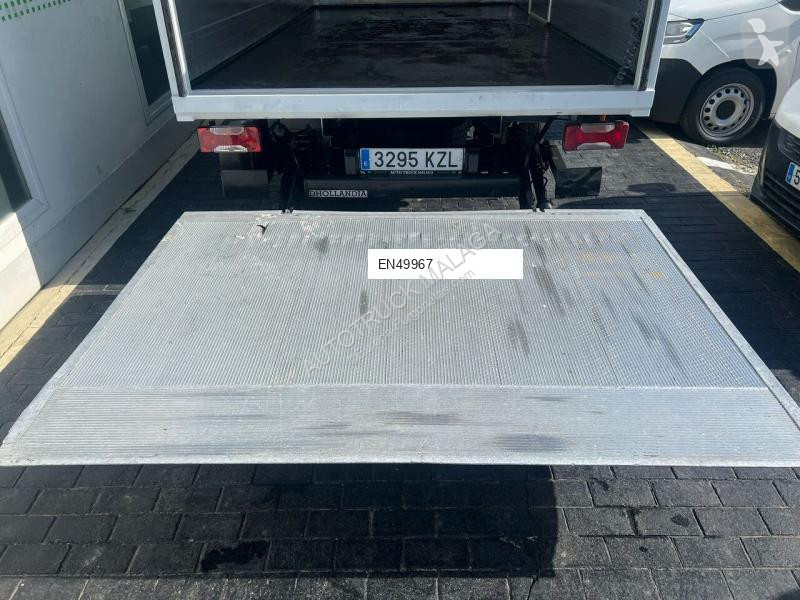 Furgoneta Iveco 35C15 paquetero
